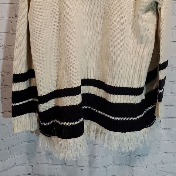 BB Dakota open front fringed cardigan NWT - Picture 9 of 9